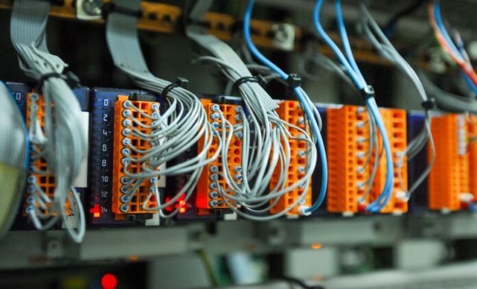 CISA and FBI Urge OT Operators to Combat Third-Party Hacking Threats