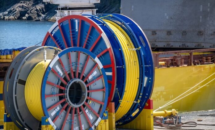 Analysts Advocate for US to Adopt UK’s Undersea Cable Regulations Analysts Advocate for US to Adopt UK’s Undersea Cable Regulations